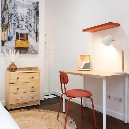 Bohemian Bakoua & Chesterfield Cottage, Hyper-centre Appartamento