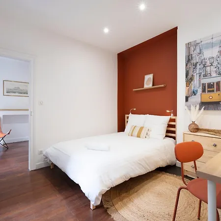 Bohemian Bakoua & Chesterfield Cottage, Hyper-centre Appartamento *
